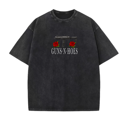 GUNS N HOES TEE